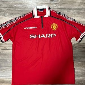 Vintage Manchester United jersey